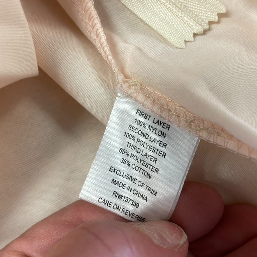 Vintage MAE-LI ROSE DRESS - Picture 4 of 6